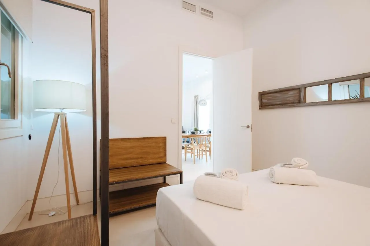 Minty Stay - Santa Catalina Seville Apartment